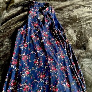 Alya Navy Floral keyhole mini dress